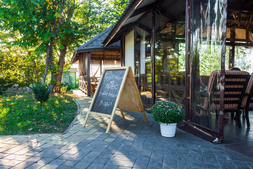 Mayak Resort Kam'yani Potoky エクステリア 写真