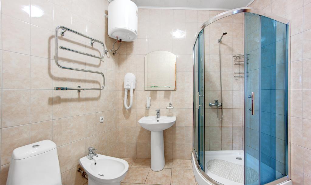 Mayak Resort Kam'yani Potoky 部屋 写真